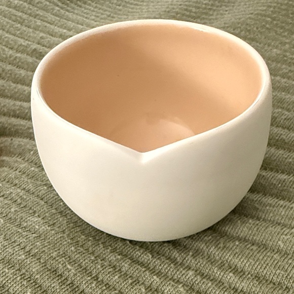 Nespresso Tan Mug and dish - Picture 4 of 5